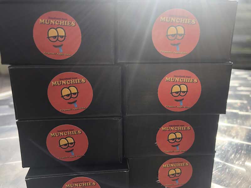 Knockout Vape MUNCHIES/Apple Cider/HHCH 30% & CBD CBN CBG �}���`�U�� �T�e�B�o 1ml