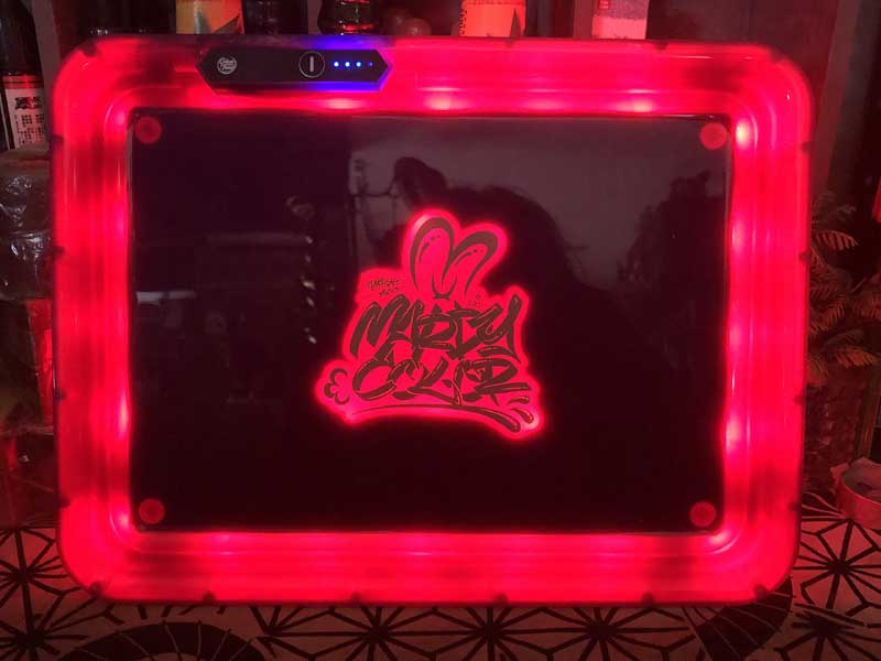 MARDY COLOR マーディカラー 大麻キャラ、蓋付き 赤、緑、青、紫、点滅を選べる LED Tray、トレイ