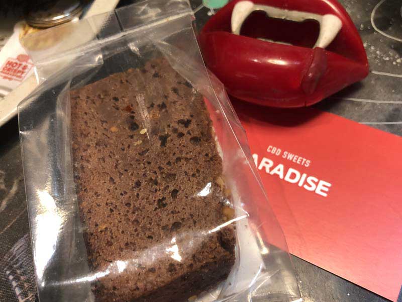 CBD SWEETS PARADAISE CBD/MUNCHIE BROWNIE/THCH25mgxH4CBD20mg x2�� �}���`�[�u���E�j�[