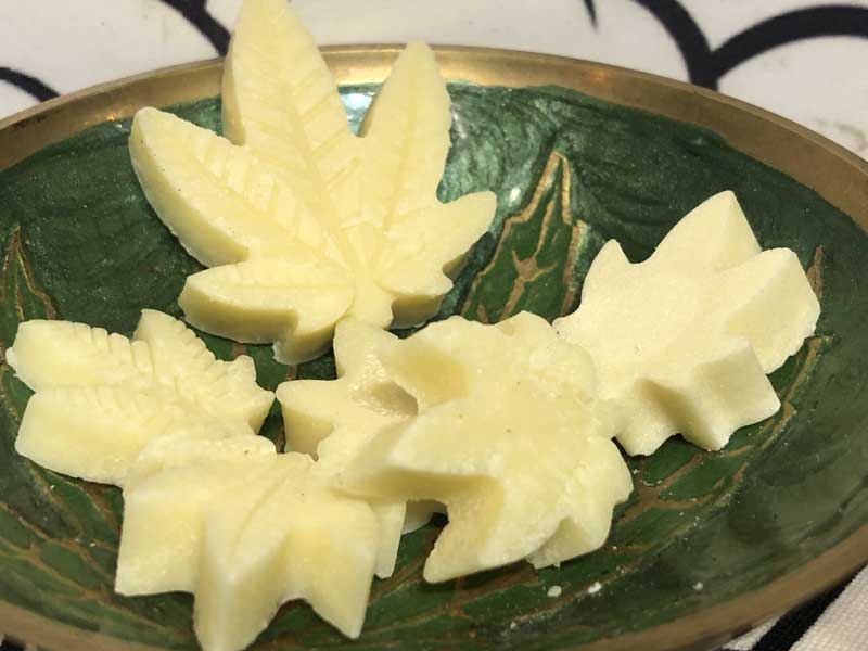 CBD SWEETS PARADAISE CBD/Chill Chocolate �`���`���R �z���C�g�`���R�i6����jTHCH5mg