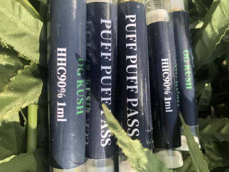 PUFF PUFF PASS HHCLiquid 1ml/OG KUSH 90% or 40% �p�t�p�t�p�X ���Z�x HHC���L�b�h