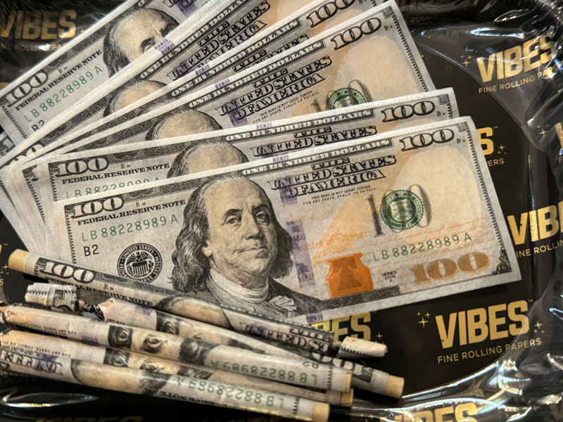 BENJI ROLLING PAPER �x���W $100 ���[���[���O�y�[�p�[ 100�h���������̃y�[�p�[