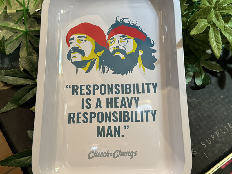 CHEECH&CHONG PULSAR ROLLING TRAY /Red Faces