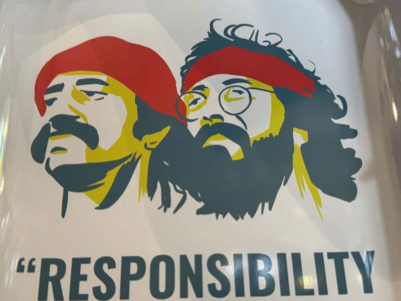 CHEECH&CHONG PULSAR ROLLING TRAY /Red Faces