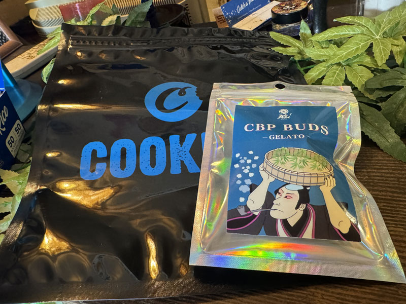 COOKIES�AVIBES Smoking Goods ���C�X ���[�����O�y�[�p�[�A�g���C�A�h�L �W�b�v���b�N