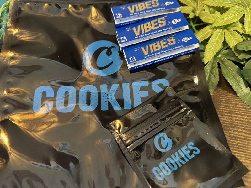 COOKIES�AVIBES Smoking Goods ���C�X ���[�����O�y�[�p�[�A�g���C�A�h�L �W�b�v���b�N