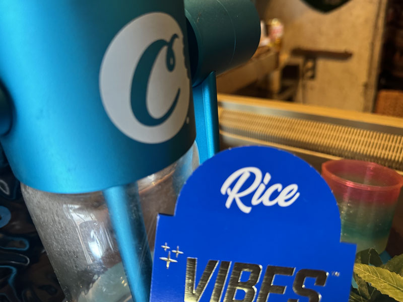 COOKIES�AVIBES Smoking Goods ���C�X ���[�����O�y�[�p�[�A�g���C�A�h�L �W�b�v���b�N