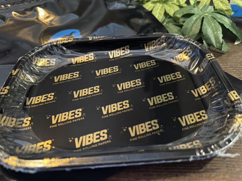 COOKIES�AVIBES Smoking Goods ���C�X ���[�����O�y�[�p�[�A�g���C�A�h�L �W�b�v���b�N