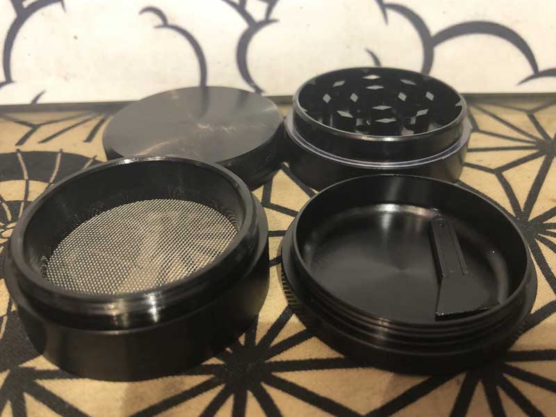 �A���~�O���C���_�[�A�O���C���_�[�t�����ۑ��e��ASTASH BOLT�A�{���g�^�V�[�N���b�g�P�[�X