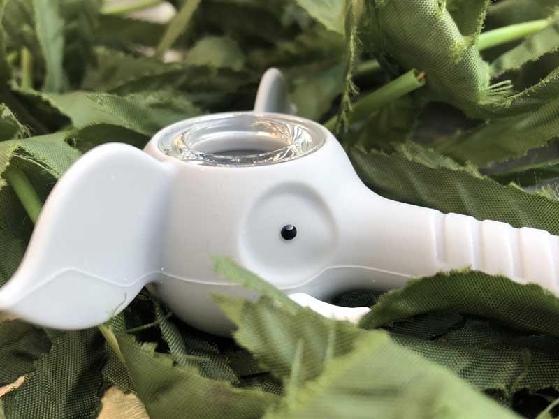 LIT SILICONE ELEPHANT HAND PIPE �G���t�@���g �V���R�� �n���h�p�C�v �X�N���[�������@�ۂ���p�C�v