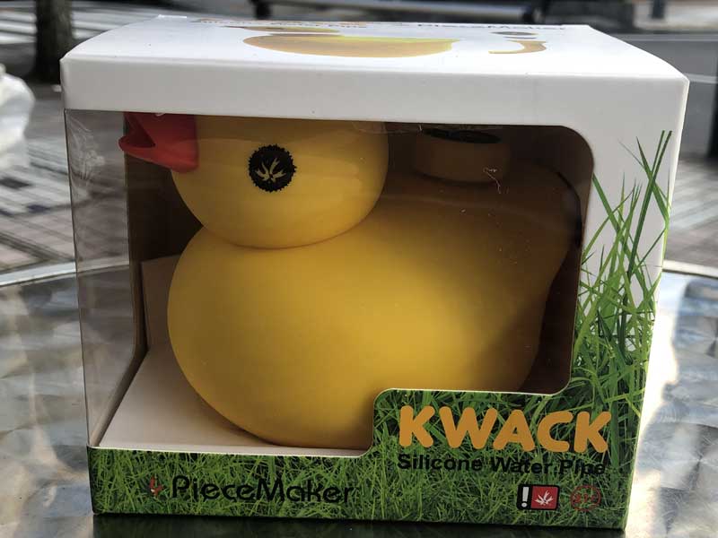 PieceMaker KWACK Silicone Water Pipe　ピースメーカー　アヒルちゃんボング 　耐熱シリコンパイプ、ボング