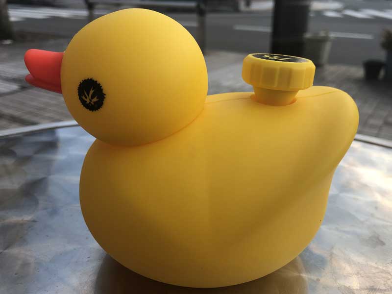 PieceMaker KWACK Silicone Water Pipe　ピースメーカー　アヒルちゃんボング 　耐熱シリコンパイプ