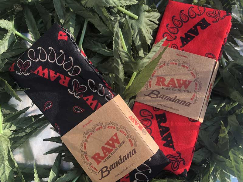 RAW Accessory BANDANA ロウ アクセサリー、バンダナ ブラック、レッド