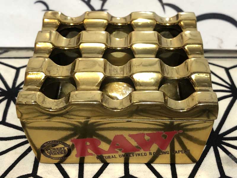RAW REGAL WINDPROOF METAL ASHTRAY ロウ リーガル 耐風性 メタル アッシュトレイ 灰皿