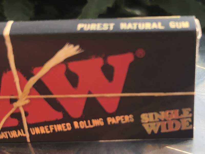 Raw Joint Paper & Roller�A���E�@�n���ɗD�����G�R�ȃy�[�p�[&���[�����O�}�V��