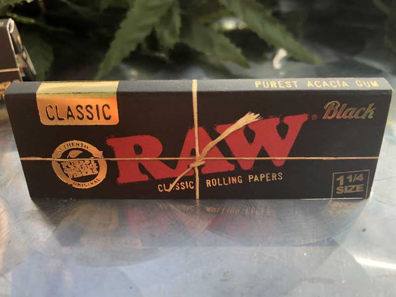 Raw Joint Paper & Roller�A���E�@�n���ɗD�����G�R�ȃy�[�p�[&���[�����O�}�V��