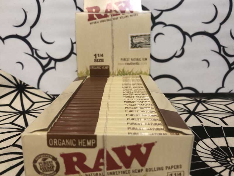 Raw Joint Paper & Roller�A���E�@�n���ɗD�����G�R�ȃy�[�p�[&���[�����O�}�V��