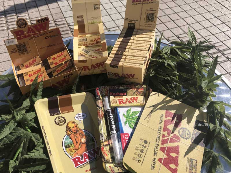 RAW Accessory BANDANA ロウ アクセサリー、バンダナ ブラック、レッド