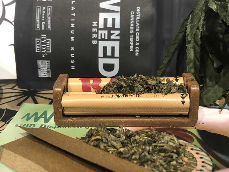 WENEED HERB BLUE CHERRY PIE�A�E�B�j�[�h�A�u���[�`�F���[�p�C�ACBN &CBD �n�[�u�A�W���C���g