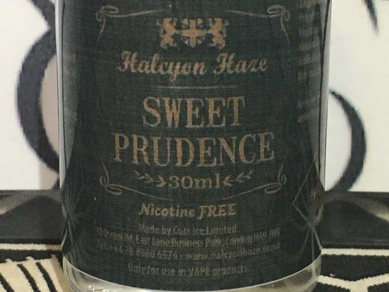 Halcyon Haze/Sweet Prudence 30ml �X�B�[�g �v���f���X �^���W�F�����̔�x�A�J�V�A�̖I��x�t�����X�̃o�j��