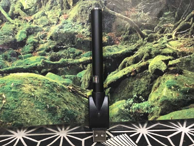 NATUuR CBD Oil Cartridge�ɃI�X�X����510 �ڑ� Vape Pen�A�d�q�^�o�R�A�׃C�v�y�� 320mAh