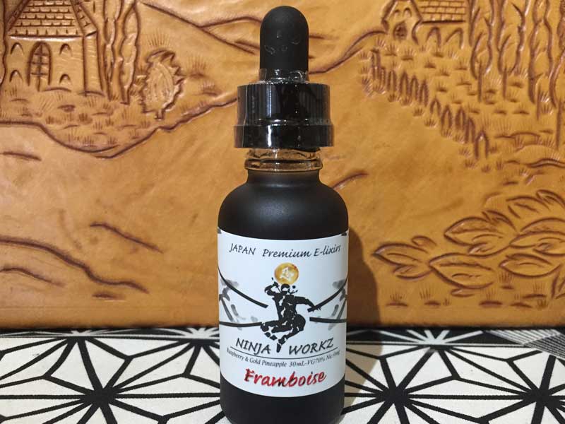 ���{�� VAPE E���L�b�h�@NINJA WORKZ Framboise 30ml �j���W�����[�N�X�@�t�����{���[�Y 