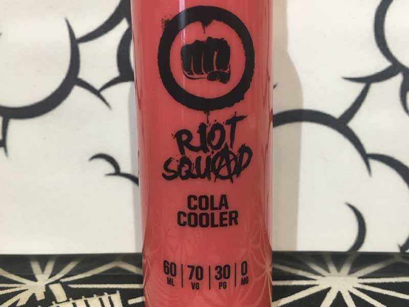 UK���IRiot Squad�ACOLA COOLER�@60ml ���C�I�b�g�X�J�b�h�A�R�[�� x �����\�[��