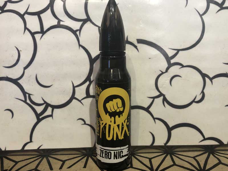 PUNX BY RIOT RIOT SQUAD/Guava、Passion Fruit and Pineapple　60ml