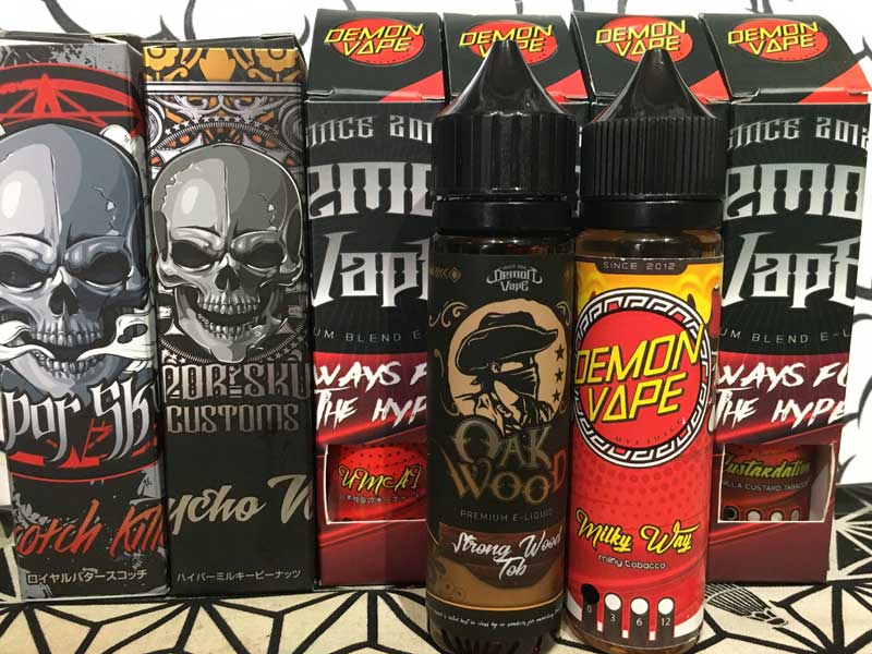 Demon Vape���{���� ���L�b�hUMAI 65ml�A�f�[�����x�C�v ���܂� RY4(�^�o�R) x �`�[�Y�P�[�L 