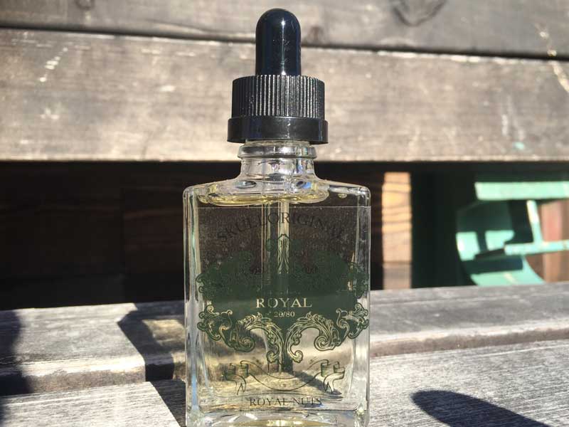 ���{�� e-Liquid Skull Original Royal Nuts�A�X�J���I���W�i�� ���C�����i�b�c �p�r 30ml