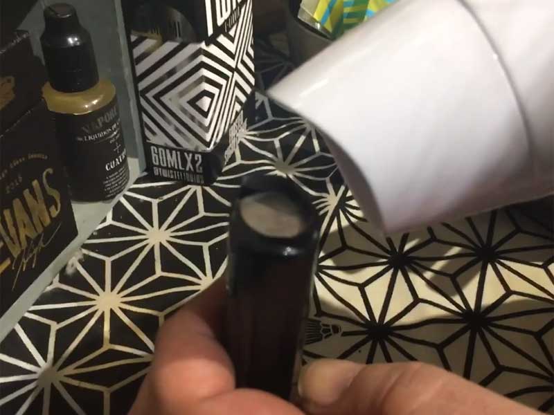 �o�b�e���[�̔疌�j��ɁABattery Shrink Wrap18650 �o�b�e���[ �V�������N���b�v�̂���