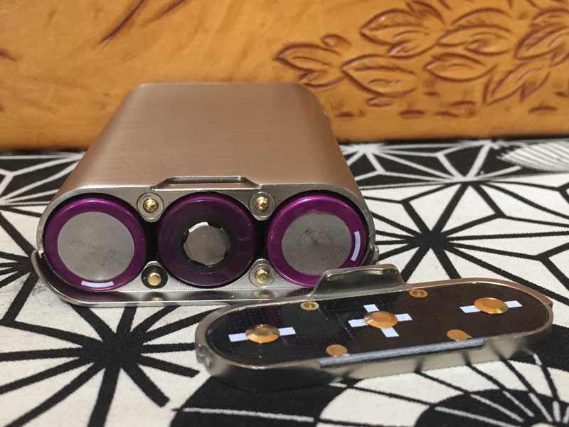 JOYETECH CUBOID200 ��Box Mod�@�W���C�e�b�N�@�L���[�{�C�h�@�g���v���o�b�e���[�̃��b�h