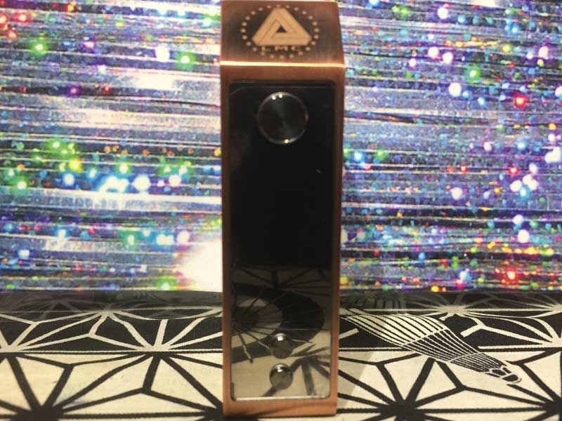 LIMITLESS Classic 220 Box Mod ���~�b�g���X�A�N���V�b�N220W �f���A���o�b�e���[�̃��b�h
