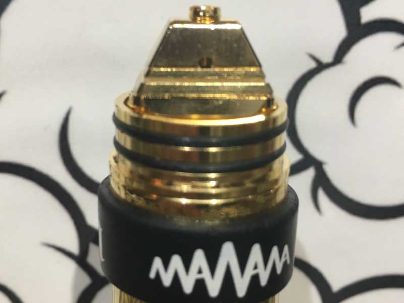 Vandy Vape Capestone RDA �s���~�b�h�X�^�b�Y�̊O�ρA�s���~�b�h�̂悤�ȃf�b�L�̃L���v�X�g��