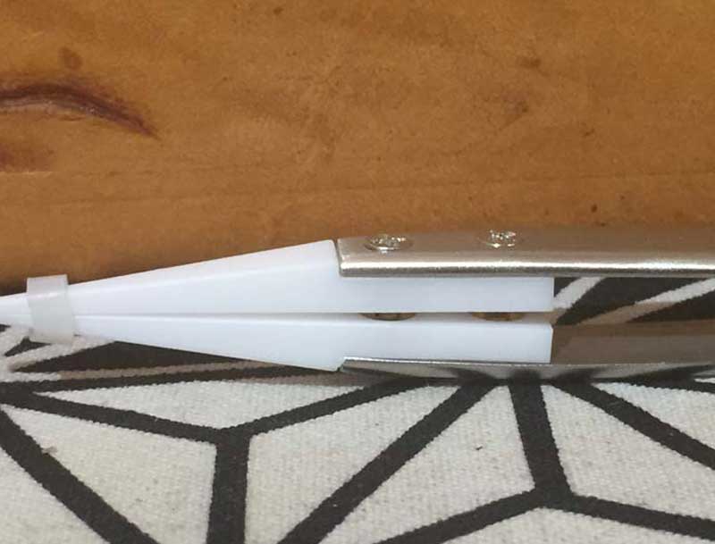 ���r���_�u���p�i / VETUS Ceramic Tweezer�@�X�C�X�̃��F�g�X�ЃZ���~�b�N �s���Z�b�g�A��[�^�s���Z�b�g