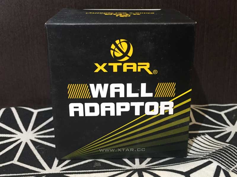 バッテリーチャージャー XTAR 5V 2.1A Standard Wall Adptor 高速充電可能なUSB アダプターコンセント