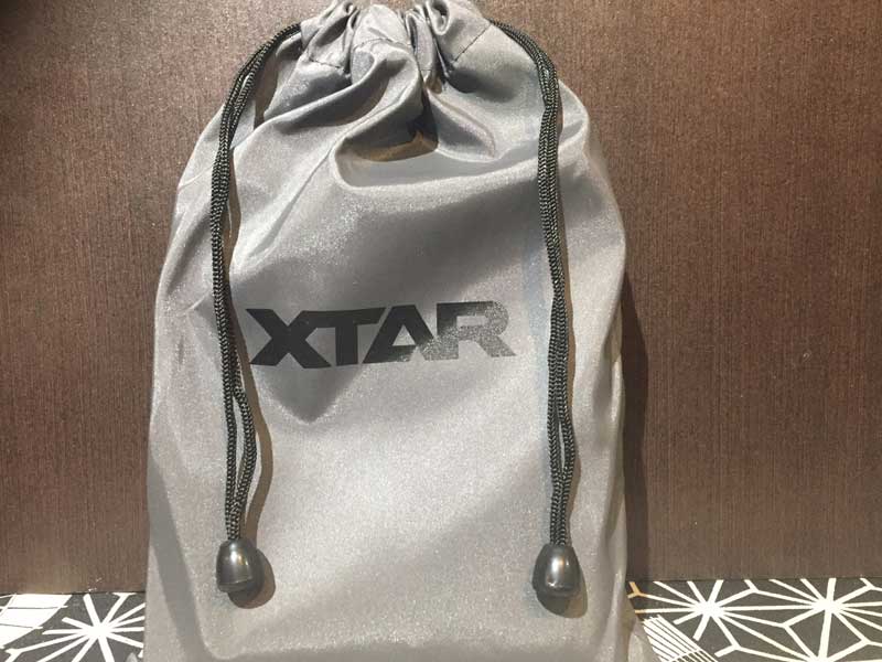 ���`�E���}���K���d�r �o�b�e���[�`���[�W���[ XTAR VC4 4�{�����ɏ[�d�o����[�d��