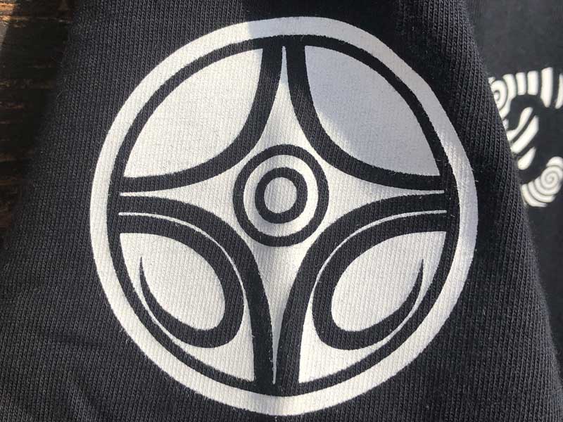 E'noiz Tribal Clothing S/S Tee /Jomon(�ꕶ) Tee Type3 Design by �哇 ��(Tribal Tattoo Apocaript)