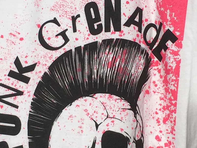 UK���IVape E���L�b�h�u�����h Punk Grenade by RIOT SQUAD S/S Tee�A�C�M���X�̃x�C�v�u�����h��T�V���c