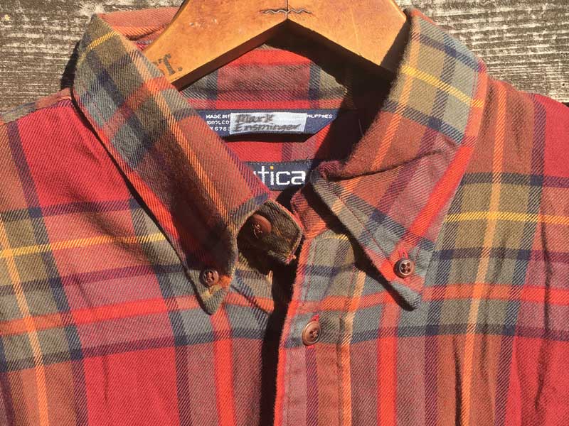 Used NAUTICA Button Down Check Shirts �AUS�Ò� �m�[�`�J �`�F�b�N���̃{�^���_�E���V���c