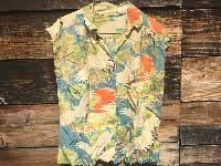 Vintage Aloha shirts レーヨンちりめん素材のノースリーブ リメイク　和柄　鶴x松x太陽のアロハシャツ　