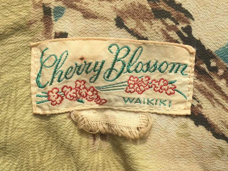 Vintage Aloha shirts ����߂�f�ނ̘a���@�x�m�E���̃A���n�V���c�@Made in Hawaii�@Cherry Blossom
