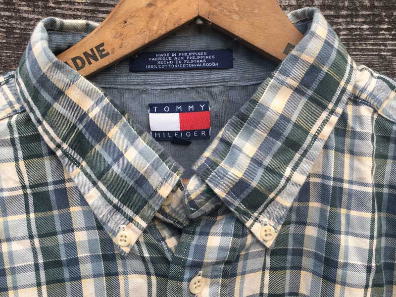 Used Tommy Hilfiger Button Down Check Shirts �AUS�Ò� �g�~�[ �q���t�B�K�[ �`�F�b�N���̃{�^���_�E���V���c