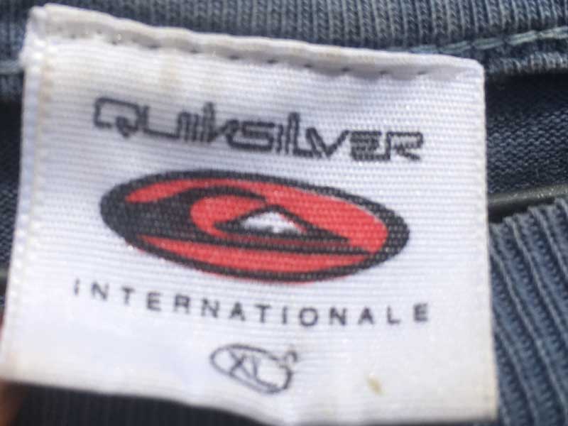 US 古着 US Used S/S Tee Quick Silver クイックシルバー サーフィンの半袖 Tシャツ