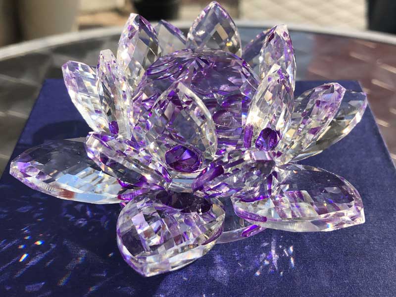 Crystal Glass Lotus Sun Ctacher�A�N���X�^���K���X�̘@�̉ԁA���[�^�X �T���L���b�`���[
