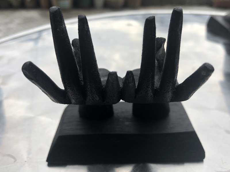 �A�W�A�̎�����`�[�t�Ƃ������h���āA�V���b�v�J�[�h�A�ʐ^���āA�o���̖ؐ� Small �c�^