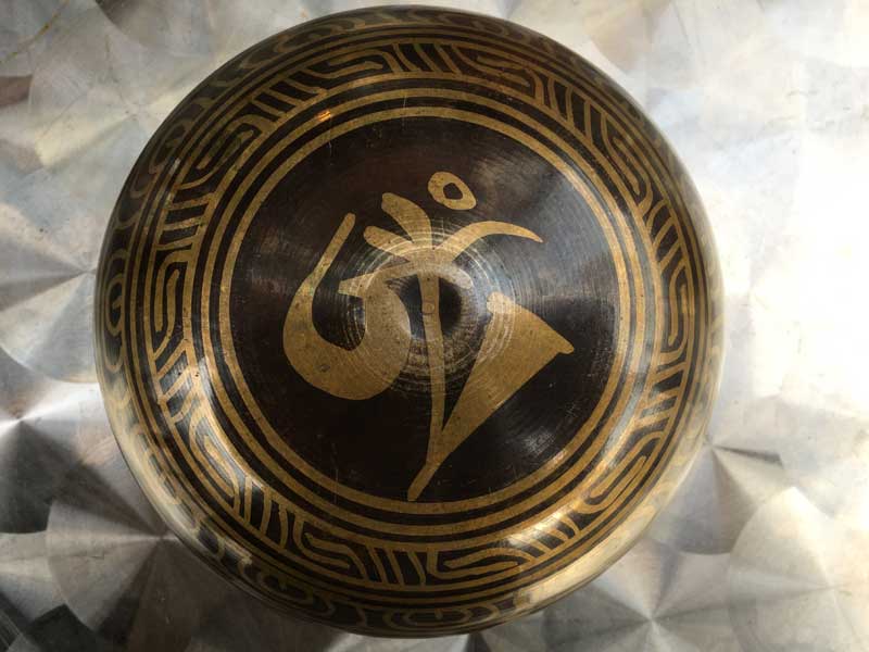 �u�b�_�A�C�Y�~�I�[�� Black�̃V���M���O�{�E�� 12cm�A�`�x�^���{�E���A���K�A�ґz�A�}�C���h�t���l�X