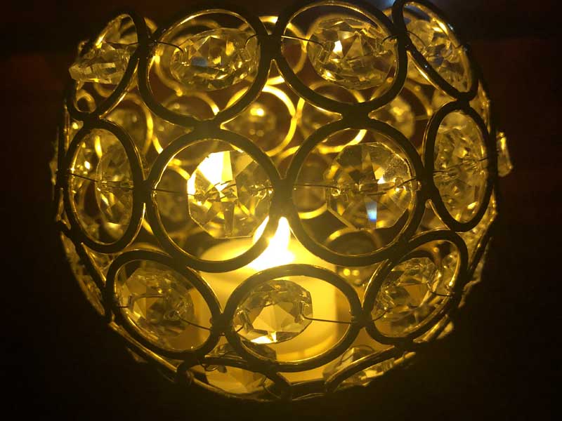 Crystal Glass LED Candle holder、クリスタルガラスのLED アラビアンキャンドルホルダー