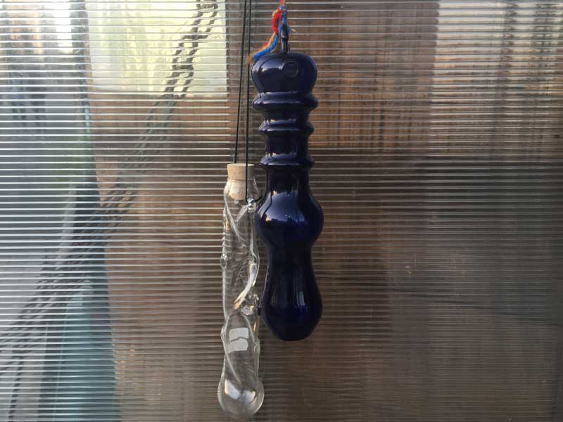 Vi Send Up Art Glass Incense Burner/Blue A[gKX̐CZXo[i[ 