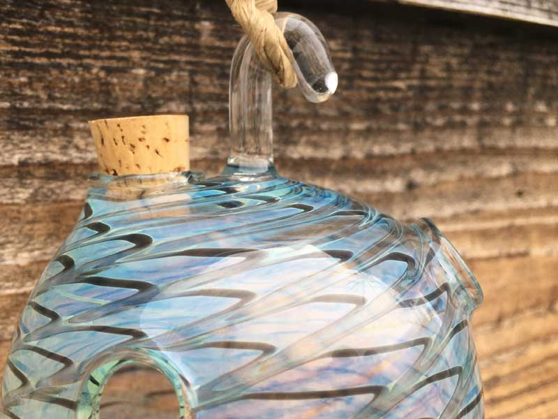 �V�i Send Up Art Glass Incense Burner/Hang Hyotan Blue �Ђ傤����^�̃A�[�g�K���X�̂�������